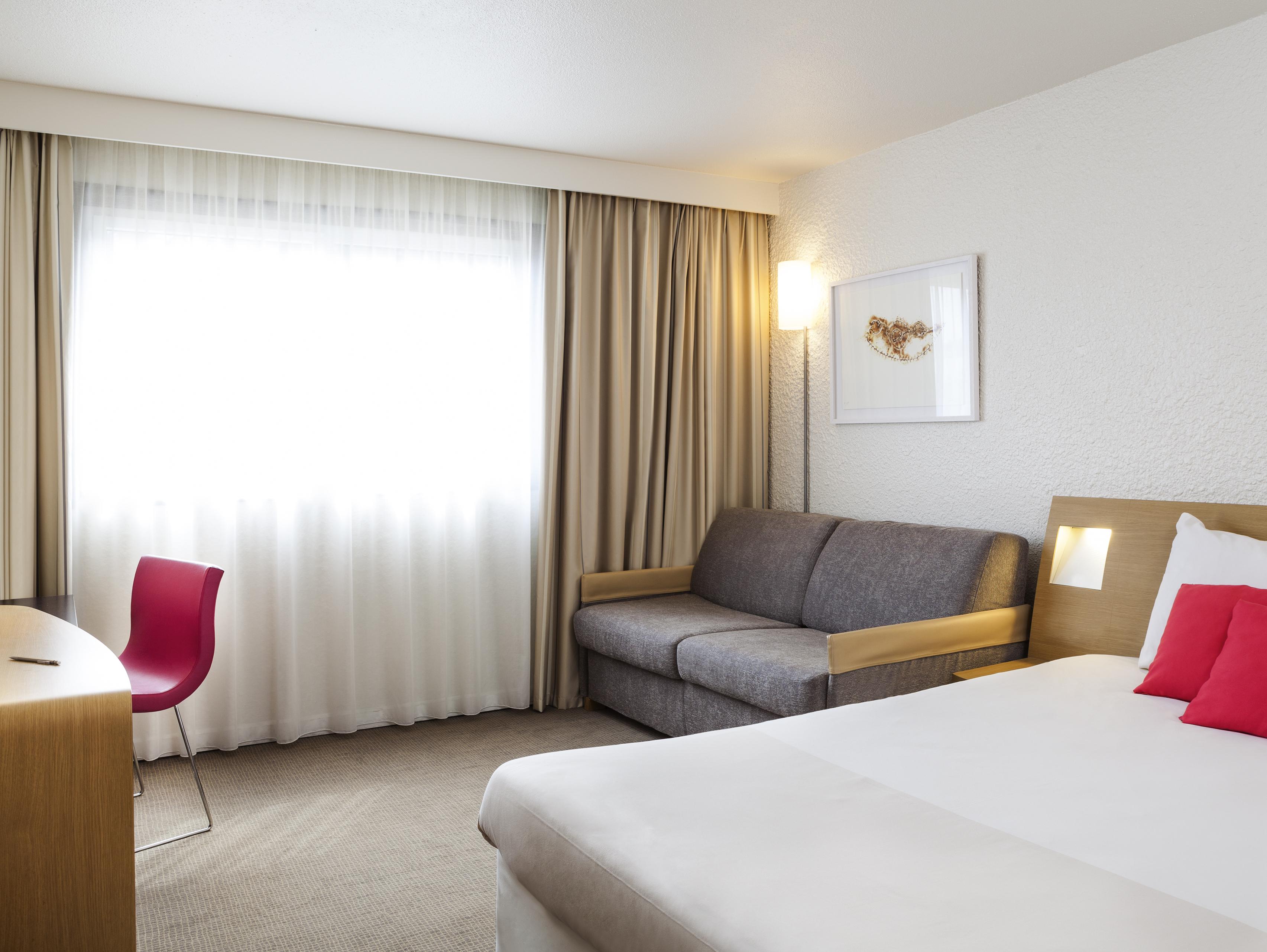 Novotel Paris La Defense Esplanade Courbevoie Esterno foto