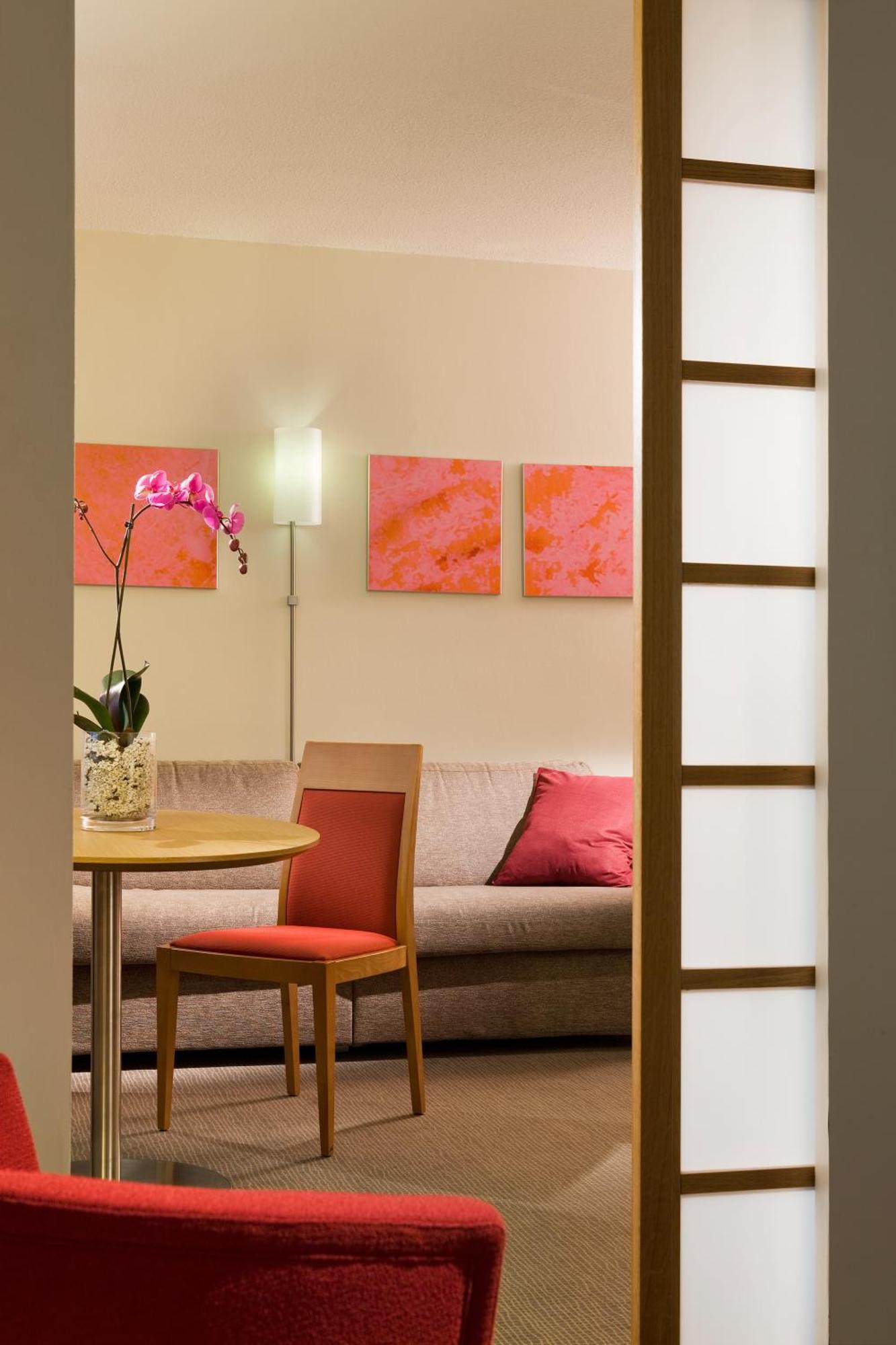 Novotel Paris La Defense Esplanade Courbevoie Esterno foto